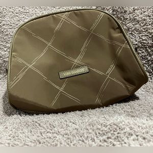 NWOT Vera Bradley tan/brown cosmetic bag!